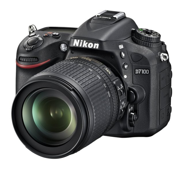 Cyber Monday Deal Nikon D7100 24.1 MP